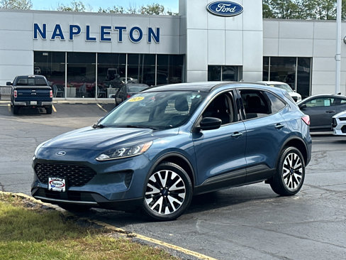 Used 2020 Ford Escape SE Sport image 2