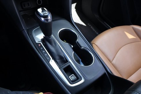 Used 2018 Chevrolet Equinox Premier image 25