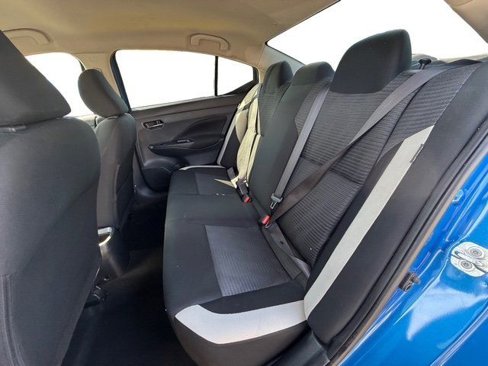 Used 2021 Nissan Versa SV image 26