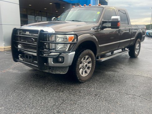 Used 2016 Ford F250 XLT w/ XLT Premium Package image 6