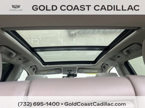 Used 2016 Cadillac SRX Luxury w/ Driver Awareness Package image 11