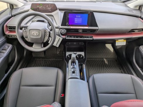 New 2025 Toyota Prius Plug-In Hybrid image 15