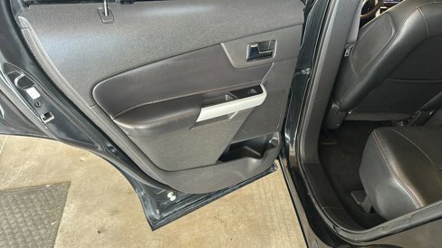 Used 2013 Ford Edge Limited image 7