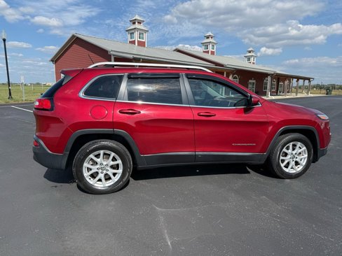 Used 2014 Jeep Cherokee Latitude image 4