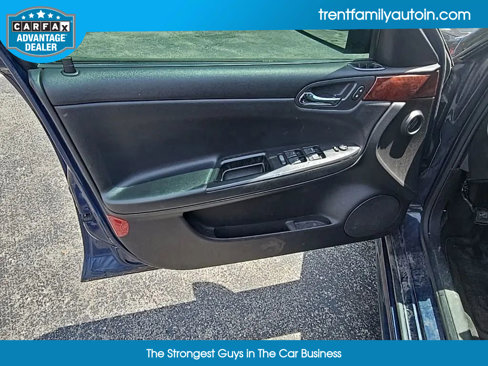 Used 2010 Chevrolet Impala LS image 21
