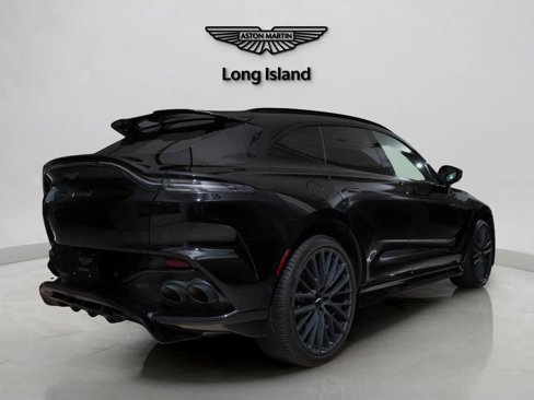 Used 2023 Aston Martin DBX 707 image 4