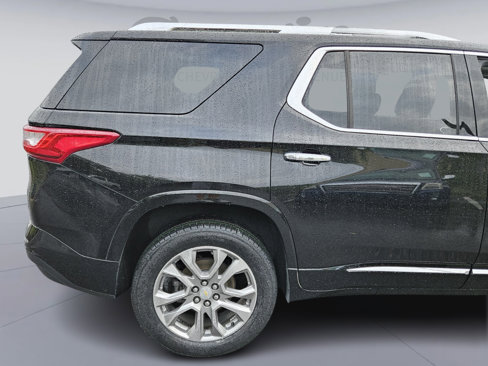 Used 2018 Chevrolet Traverse Premier w/ Driver Confidence II Package image 6
