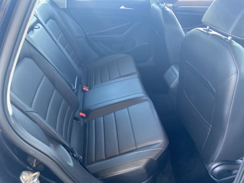 Certified 2022 Volkswagen Jetta SE image 24