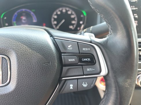 Used 2020 Honda Accord Touring image 19