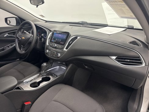 Used 2019 Chevrolet Malibu LT image 27