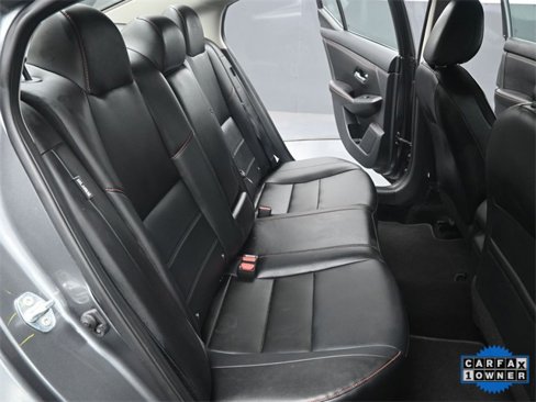 Used 2025 Nissan Sentra SR w/ SR Premium Package image 16