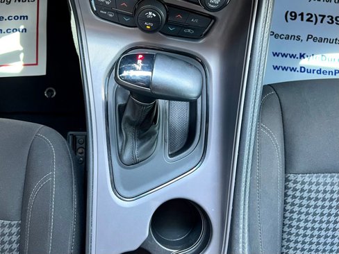 Used 2023 Dodge Challenger SXT image 27