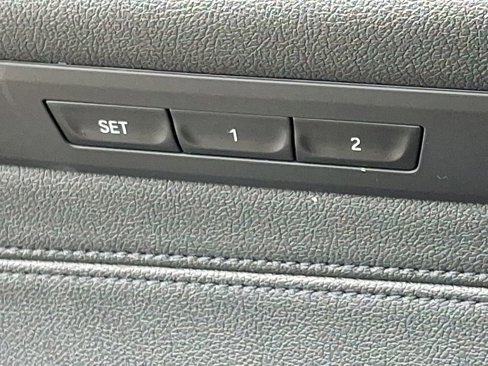 Used 2019 BMW 530i xDrive w/ Convenience Package image 28