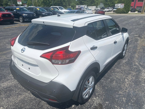 Used 2020 Nissan Kicks S image 10