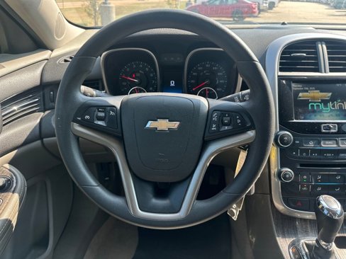 Used 2014 Chevrolet Malibu LT w/ Power Convenience Package image 15