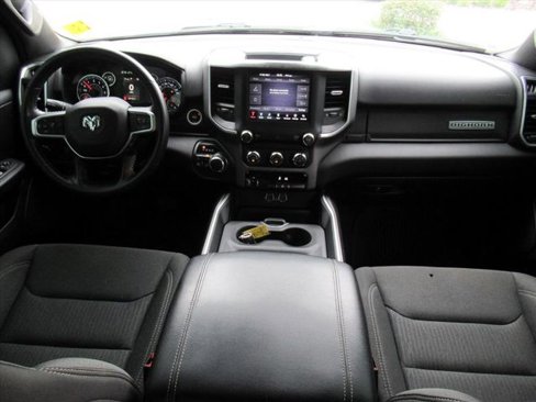 Used 2021 RAM 1500 Big Horn image 13