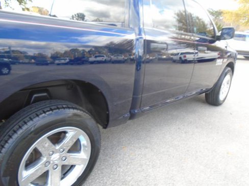 Used 2014 RAM 1500 Express image 11