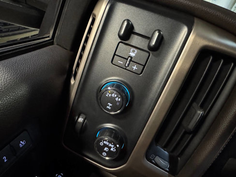 Used 2018 GMC Sierra 2500 Denali w/ Duramax Plus Package image 44