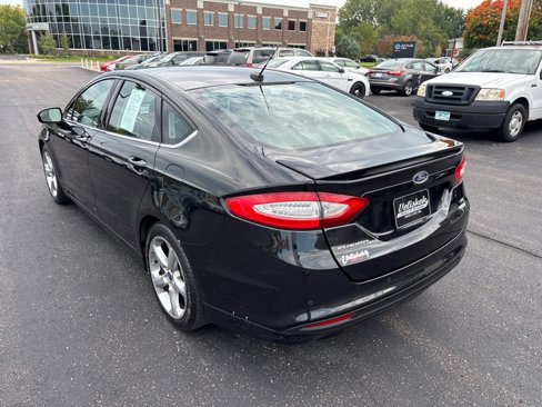 Used 2013 Ford Fusion SE image 5