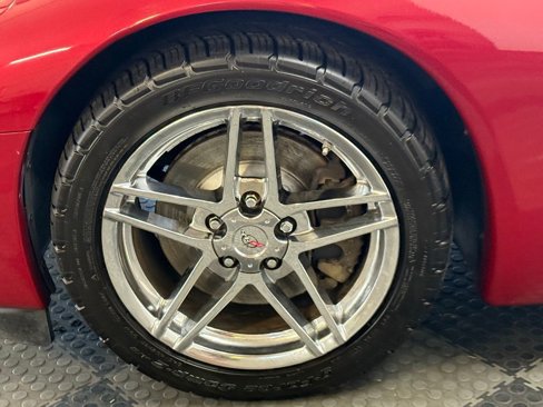 Used 1999 Chevrolet Corvette Coupe w/ Memory Pkg image 10