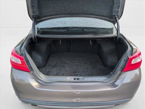 Used 2016 Nissan Altima 2.5 SL w/ 2.5 Technology Package image 7