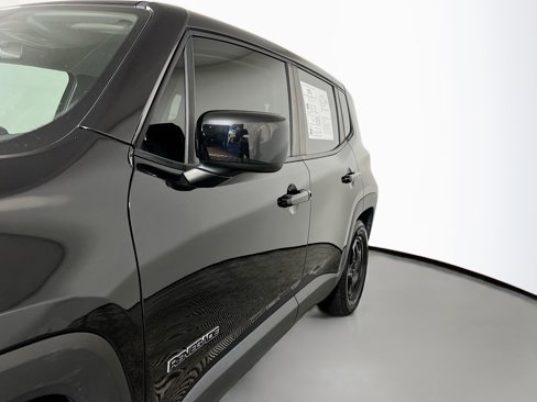 Used 2020 Jeep Renegade Sport image 13