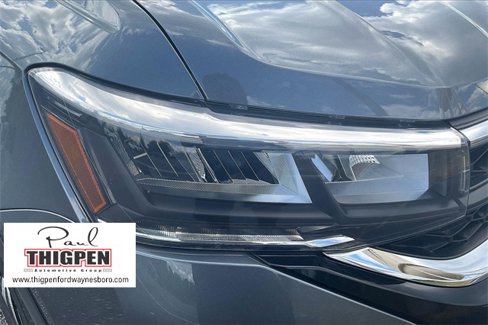 Used 2022 Volkswagen Taos SE image 29
