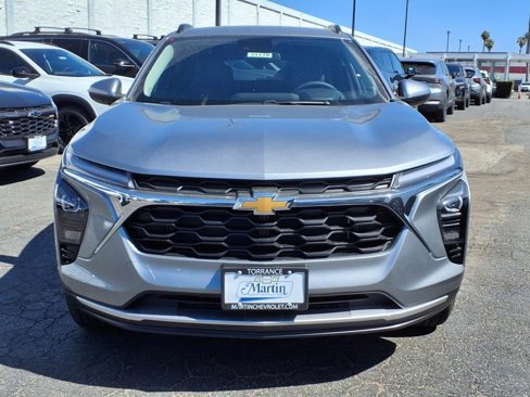 New 2025 Chevrolet Trax LT w/ Driver Confidence Package image 2