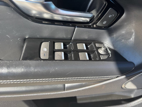 Used 2016 Land Rover Range Rover Evoque HSE image 17