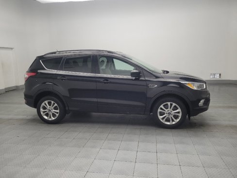 Used 2018 Ford Escape SE image 11