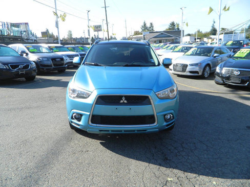 Used 2012 Mitsubishi Outlander Sport SE image 2