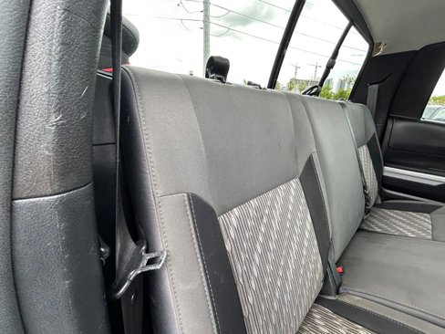 Used 2018 Toyota Tundra SR5 image 23