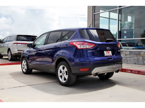 Used 2016 Ford Escape SE image 4