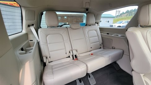 Used 2019 Lincoln Navigator Reserve image 48
