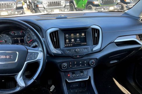 Used 2018 GMC Terrain SLE image 6