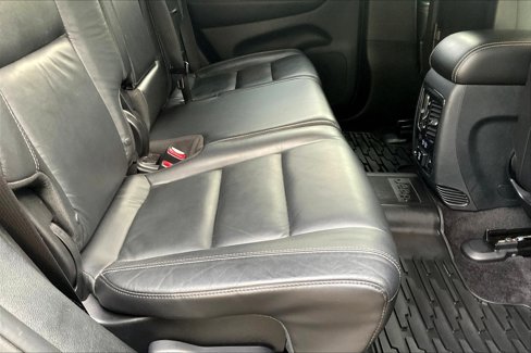 Used 2017 Jeep Grand Cherokee Limited w/ Trailer Tow Group IV image 18