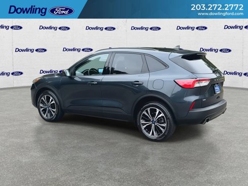 Certified 2022 Ford Escape SE w/ SE Sport Appearance Package image 9