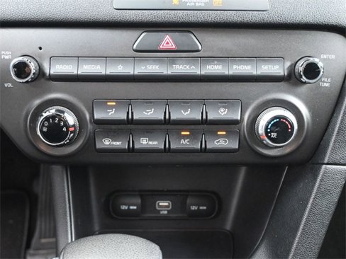 Used 2020 Kia Sportage LX image 4