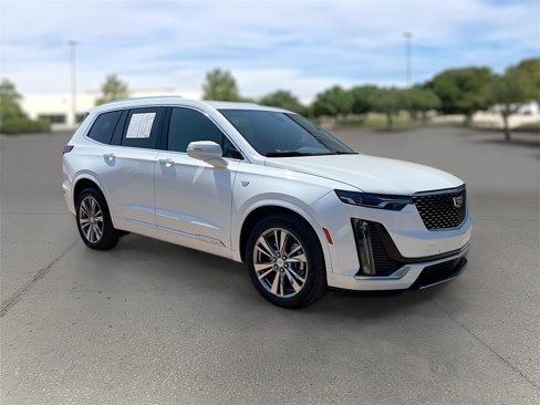 Used 2023 Cadillac XT6 Premium Luxury image 1