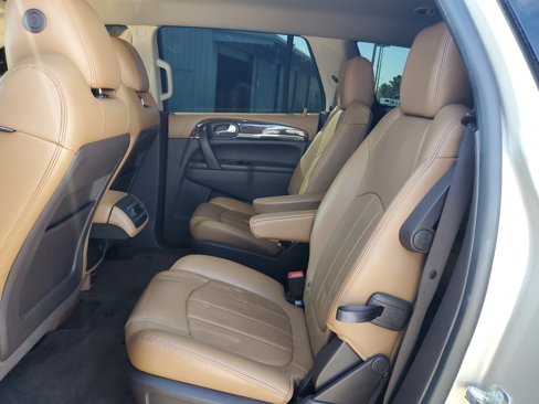 Used 2016 Buick Enclave Leather image 13