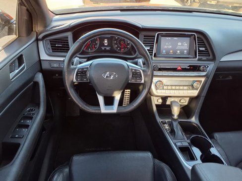 Used 2019 Hyundai Sonata Sport image 9