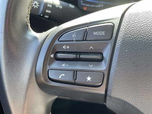 Certified 2023 Hyundai Venue SEL image 21