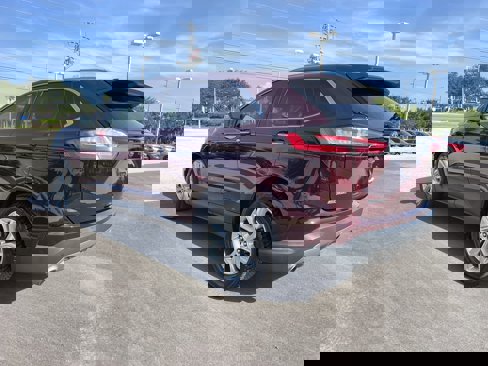 Used 2020 Ford Edge Titanium image 5
