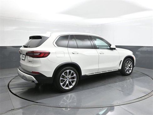 Used 2023 BMW X5 sDrive40i image 15