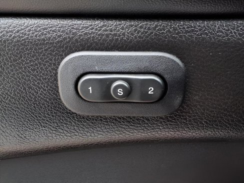 Used 2019 Jeep Grand Cherokee Limited w/ Luxury Group II image 10