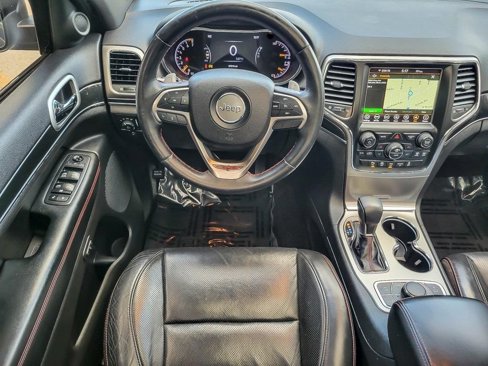 Used 2018 Jeep Grand Cherokee Trailhawk w/ Trailhawk Luxury Group image 12