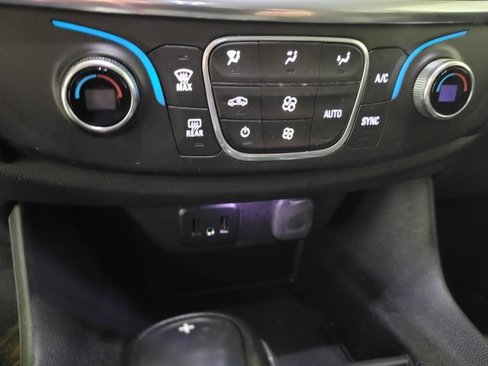 Used 2020 Chevrolet Traverse LS w/ LPO, Floor Liner Package image 28