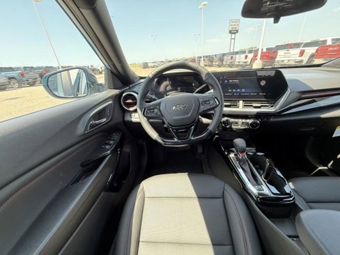 New 2025 Chevrolet Trax RS image 20