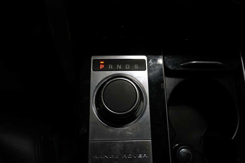Used 2016 Land Rover Range Rover HSE image 23