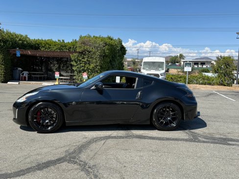 Used 2017 Nissan 370Z Touring image 5